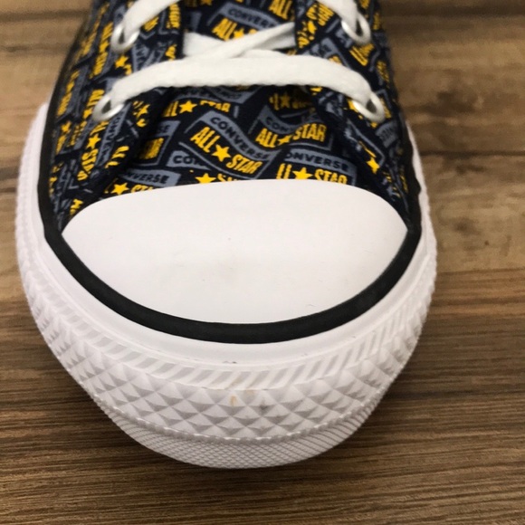 CONVERSE LOW TOP BRAND NEW - Picture 8 of 15